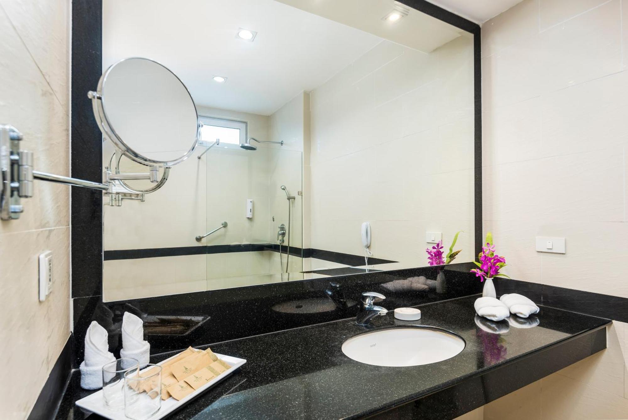 Thai Garden Отель 4*