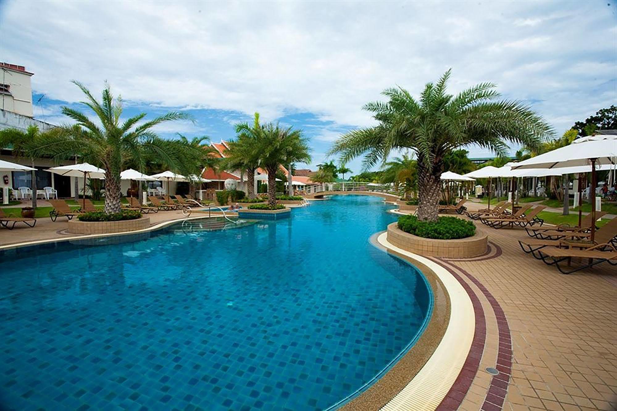 Отель Thai Garden 4*
